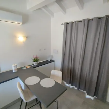 Oda ve Kahvaltı Holmann & Olbia