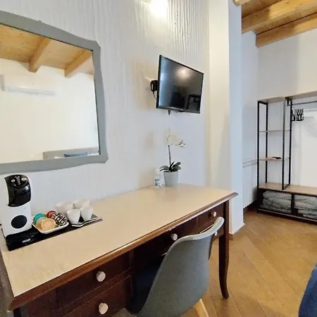 Oda ve Kahvaltı Holmann &